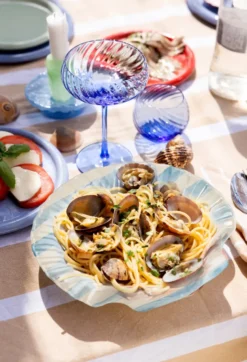 Armona stripe tallrik 23,5x23,5 cm, Ljusblå-vit