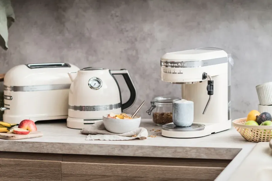 Artisan vattenkokare med variabel temperatur 1,5 L, Almond cream