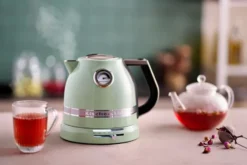 Artisan vattenkokare med variabel temperatur 1,5 L, Pistachio