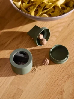 Billund kryddkvarn, Nutmeg-parsley 8 cm