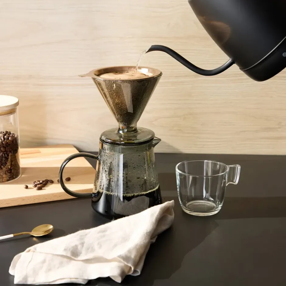 Champion Pour Over Elegant vattenkokare, Mattsvart, 1 L