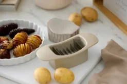 Classic hasselbackskärare, Humus