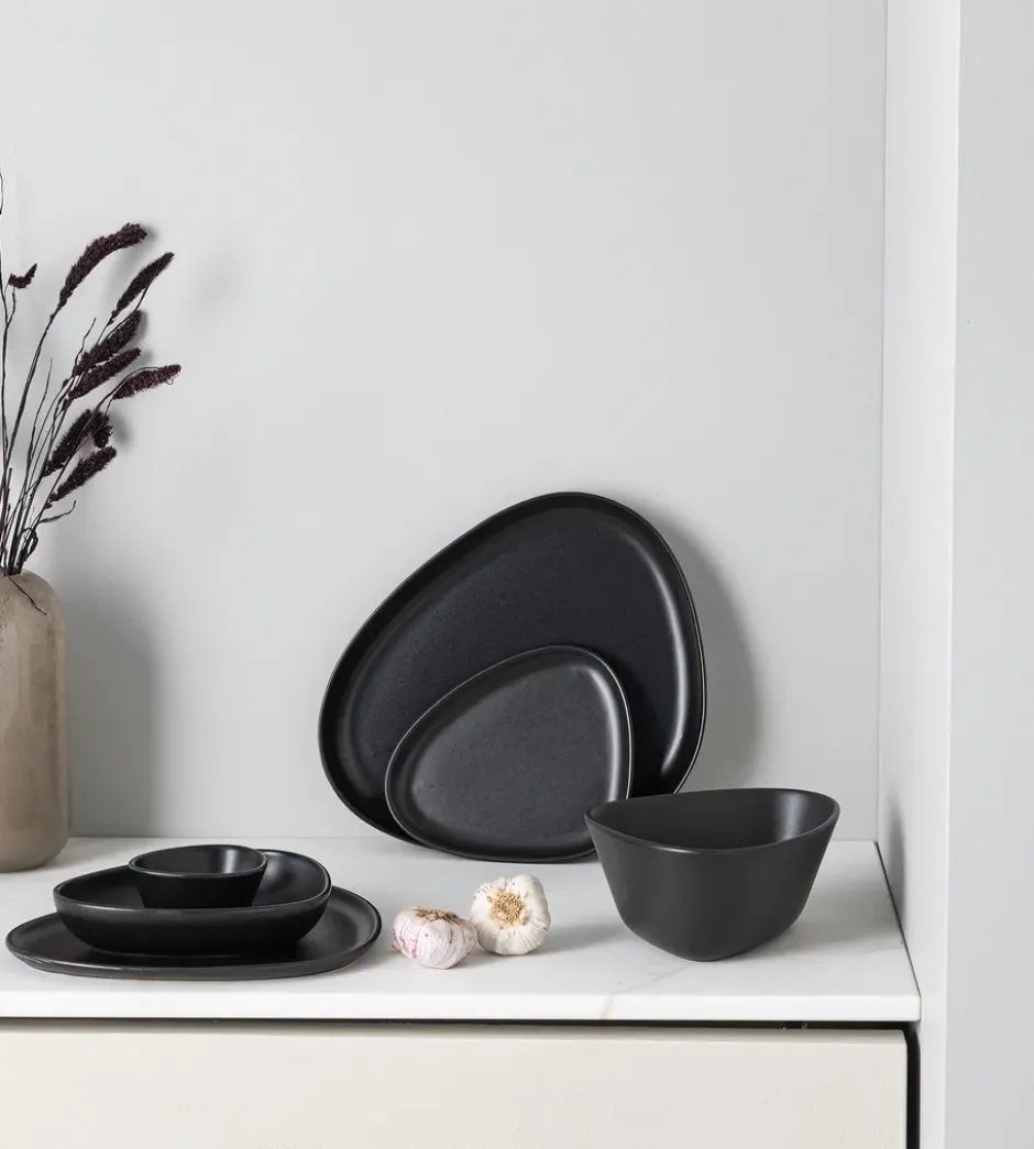 Curve Stoneware djup tallrik 19x22 cm, Black