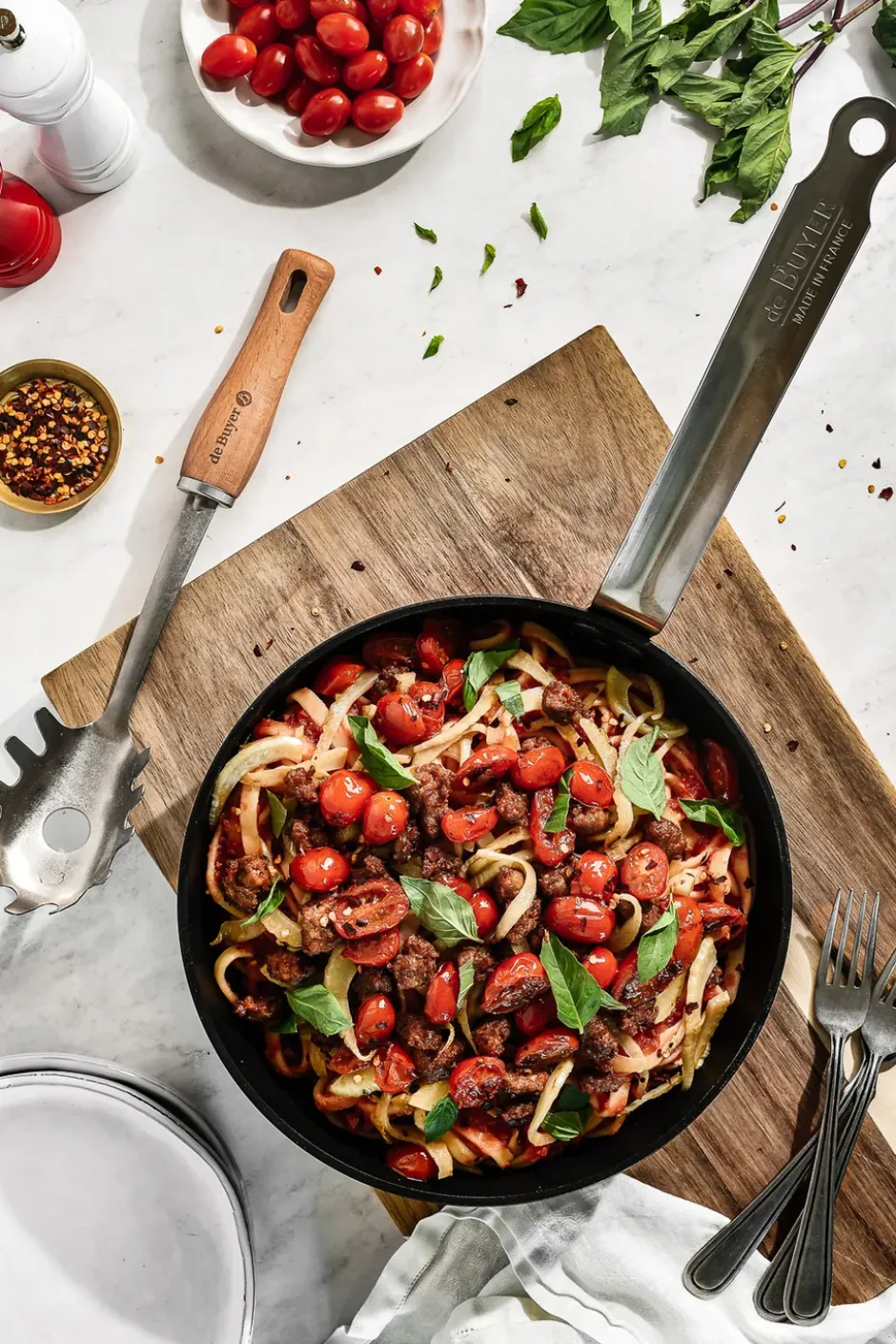 De Buyer B Bois spaghettislev med trähandtag, Rostfritt stål