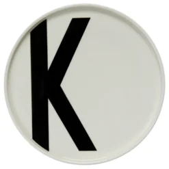 Design Letters tallrik, K