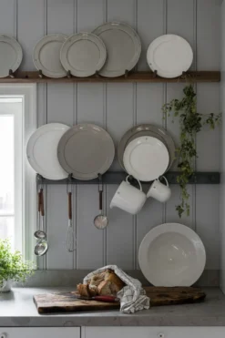 Ernst soppslev med trähandtag, Mörkbrun