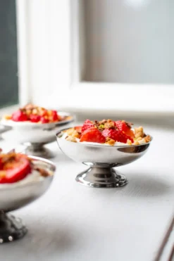 Eternum Italiensk glasskupa, Rostfritt stål