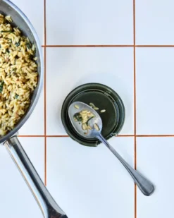 Hala skedhållare, Grön