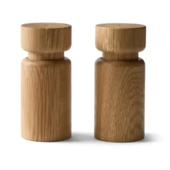 Helsinki salt- och pepparkvarnsset, Oak, 2 delar