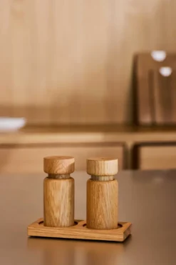 Helsinki salt- och pepparkvarnsset, Oak, mini, 2 delar