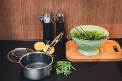 Hâws Santo hybrid coating kastrull med lock 1,5 L, Rostfritt stål