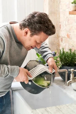 Jamie Oliver Quick & Easy gryta hard anodised, 3 L