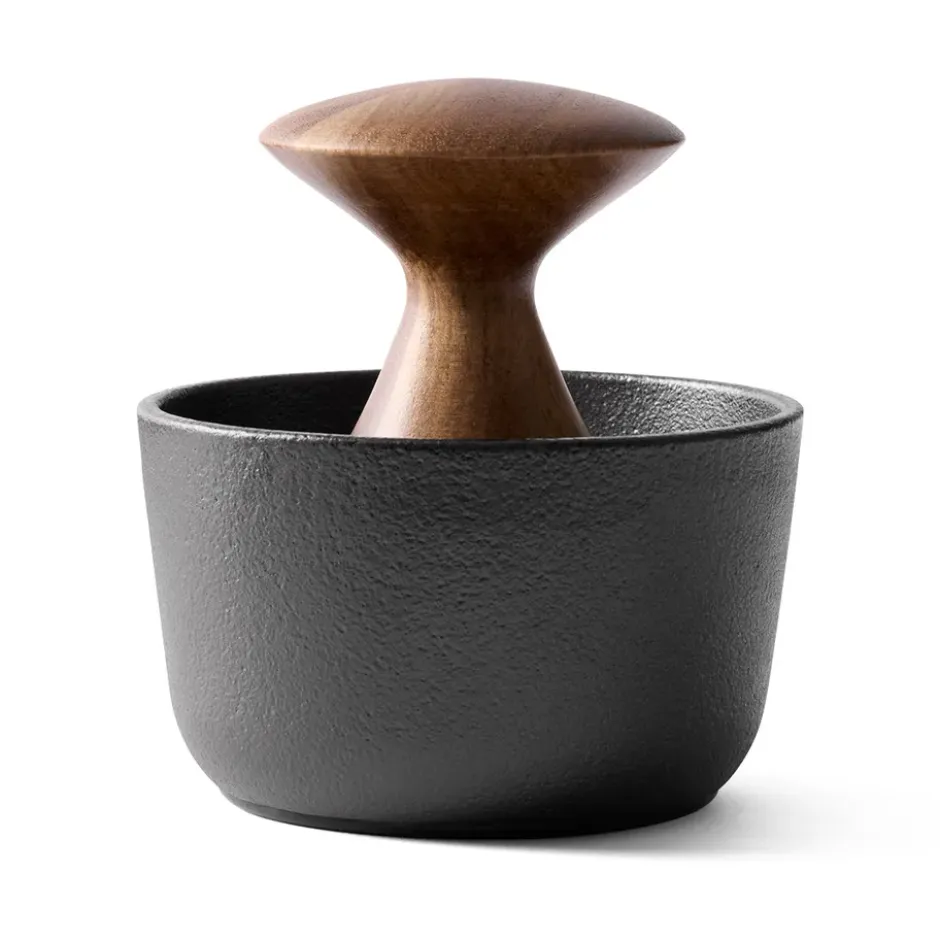 Kiruna mortel, Black