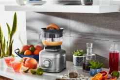 KitchenAid K400+K150 citruspress 1 L, Transparent