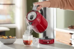 KitchenAid vattenkokare med temperaturkontroll 1,7 L, Empire red