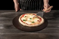 Kockums pizzaskärare, Bok