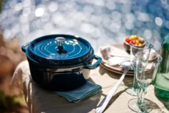 La Mer rund gryta, tre lager emalj, 6,7 l