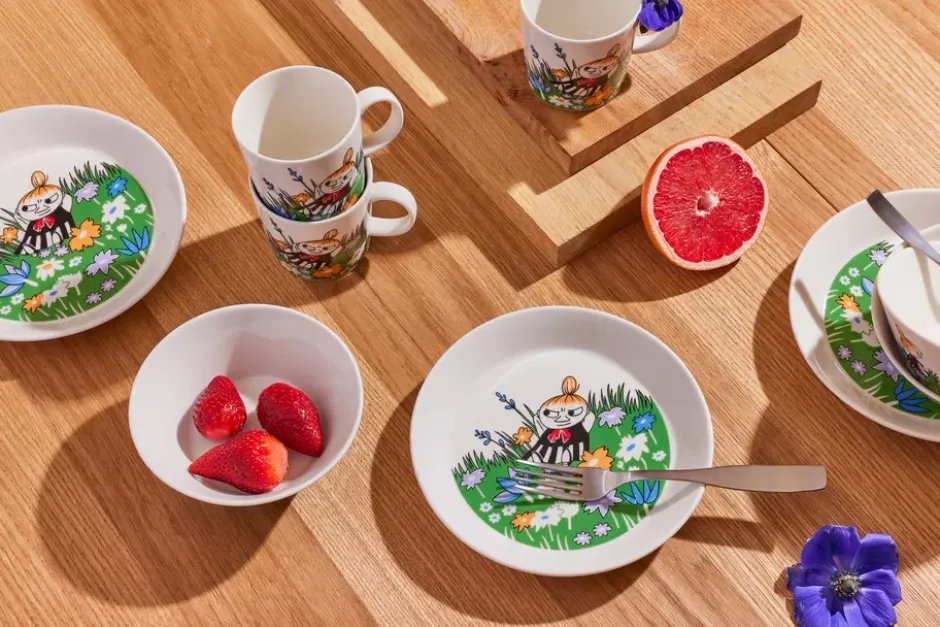 Lilla My på ängen Mumintallrik, Vit-multi