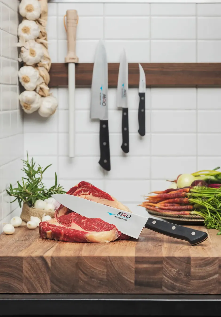 Mac Universalkniv Chef trähandtag 21 cm, Svart