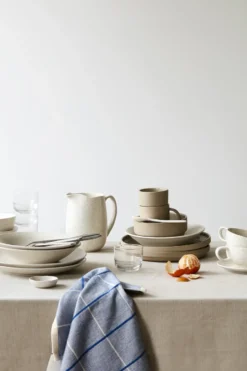 Nordic Bistro mattallrik Ø26 cm, Raw beige