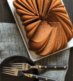 Nordic Ware classic fluted loaf bakform, 1,4 L