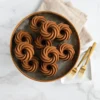 Nordic Ware heritage bundtlette bakform guld, 0,9 L