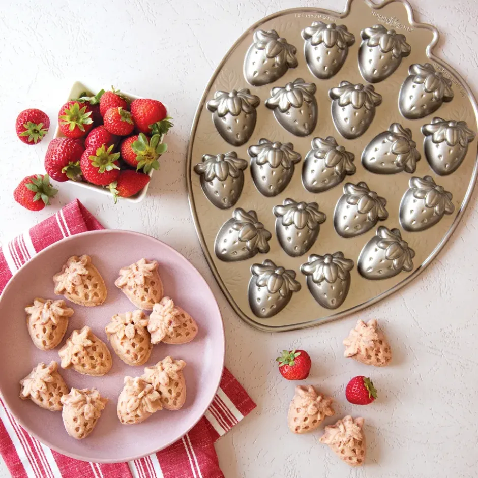 Nordic Ware strawberry bites bakform, 0,4 L