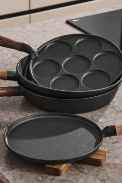 Nordwik pannkakspanna gjutjärn med trähandtag, 23 cm