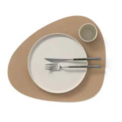 Nupo bordstablett curve L, Nougat