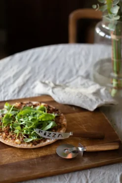 Pino pizzaset kniv och pizzaskärare, Akacia-rostfritt stål