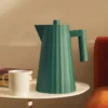 Plissé vattenkokare 1,7 l, Svart