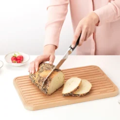 Profile skärbräda för bröd, Bokträ