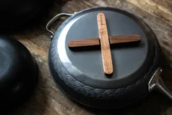 Satake magnetiskt grytunderlägg, Valnöt