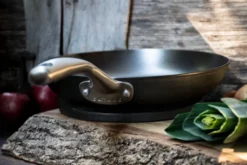 Satake magnetiskt underlägg, Svart-silikon