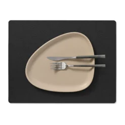 Serene bordstablett square M 26,5x34,5 cm, Black