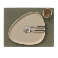 Square Nupo bordstablett 35x45 cm, army green