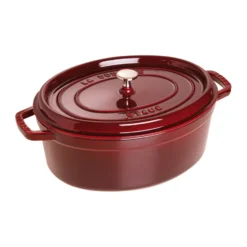 Staub La Cocotte oval gryta gjutjärn 6,7 L, Grenadinröd