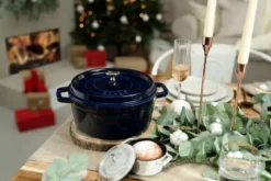 Staub La Cocotte rund gryta gjutjärn 8,4 L, Mörkblå