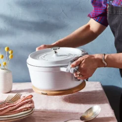 Staub magnetiskt grytunderlägg rund bok, 23 cm