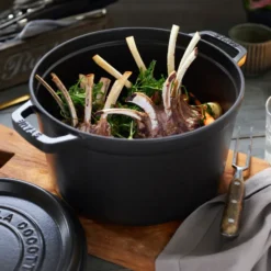 Staub rund gryta hög modell 4,8 L, Mattsvart
