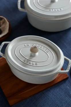 Staub White Truffle gryta oval, 2,35 l