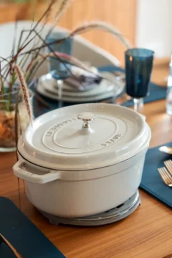 Staub White Truffle gryta oval, 5,5 l