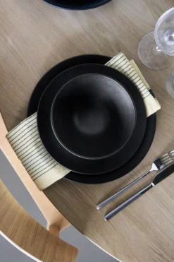 Terra assiett, Svart stengods, Ø22 cm