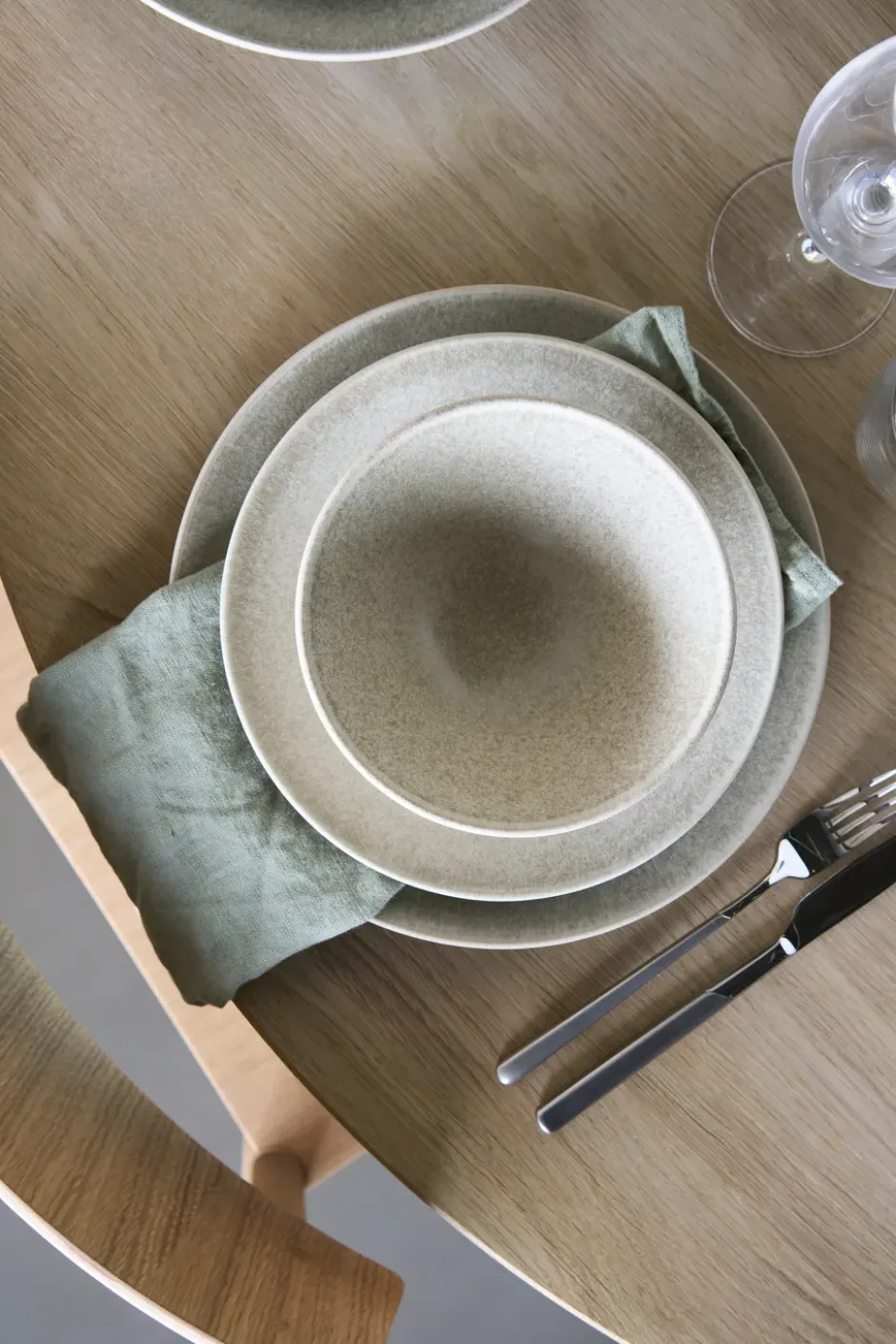 Terra mattallrik, Beige stengods, Ø26,5 cm