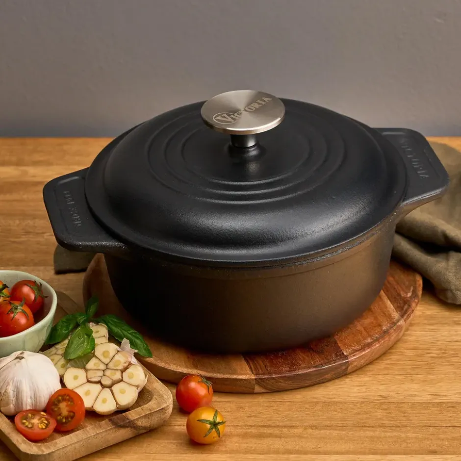 Victoria gryta gjutjärn pre-seasoned, 1,9 L