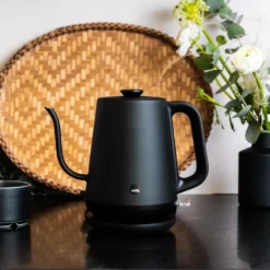 WSPOK-1000B pour over vattenkokare, Mattsvart